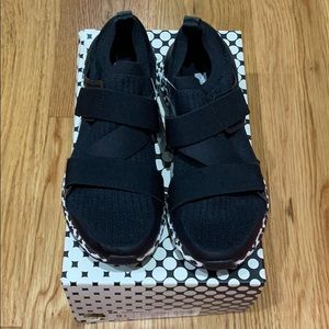 NWT Stella McCartney Adidas Ultraboost 9.5